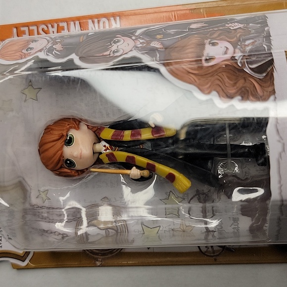 Harry Potter Wizarding World Magical Minis Ron Weasley Collectible Figu… - Picture 3 of 6